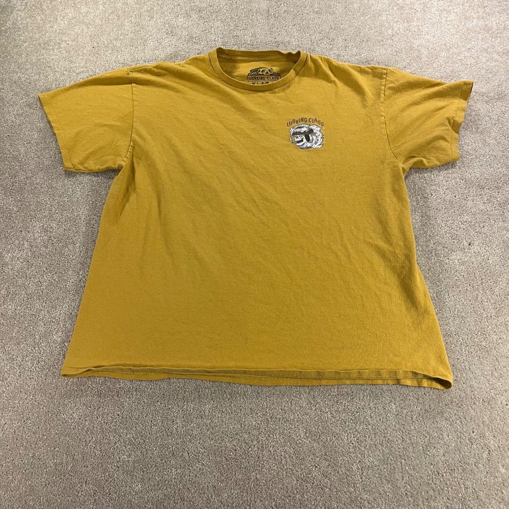 Lurking Class Shirt Mens XL Yellow Excellent Burnouts Skeleton Graphic Tee